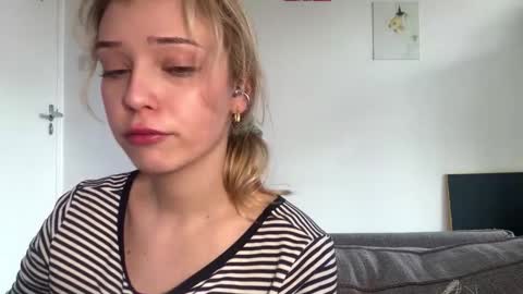 Olivia online show from March 25, 3:40 pm