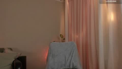 Snapshot of cassisland chatting on December 16, 9:31 pm cassandra online show from December 16, 9:31 pm