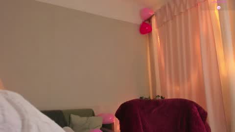 Snapshot of cassisland chatting on February 14, 9:21 pm cassandra online show from February 14, 9:21 pm