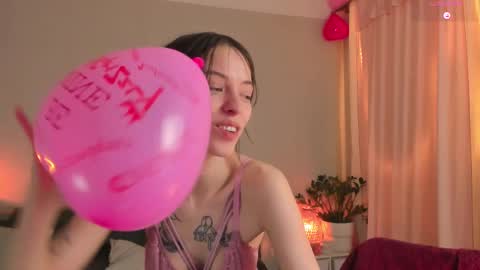 Snapshot of cassisland chatting on February 15, 12:26 am cassandra online show from February 15, 12:26 am