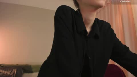 Snapshot of cassisland chatting on March 9, 8:42 pm cassandra online show from March 9, 8:42 pm