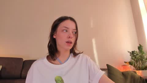 Snapshot of cassisland chatting on September 24, 1:25 pm cassandra online show from September 24, 1:25 pm