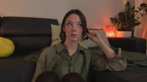 Snapshot of cassisland chatting on September 29, 6:13 pm cassandra online show from September 29, 6:13 pm