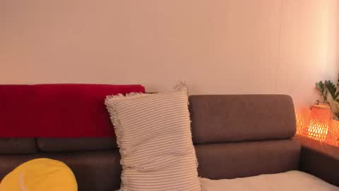 Snapshot of cassisland chatting on October 20, 12:05 pm cassandra online show from October 20, 12:05 pm