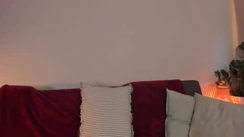 Snapshot of cassisland chatting on October 27, 1:59 pm cassandra online show from October 27, 1:59 pm