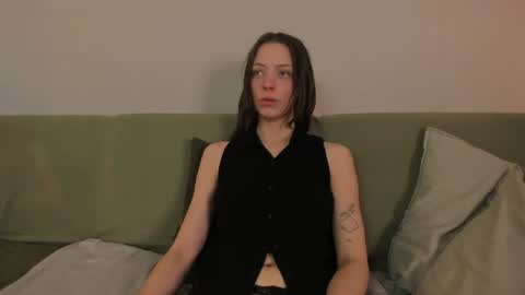 Snapshot of cassisland chatting on June 22, 5:54 pm cassandra online show from June 22, 5:54 pm