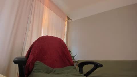 Snapshot of cassisland chatting on June 23, 5:22 pm cassandra online show from June 23, 5:22 pm