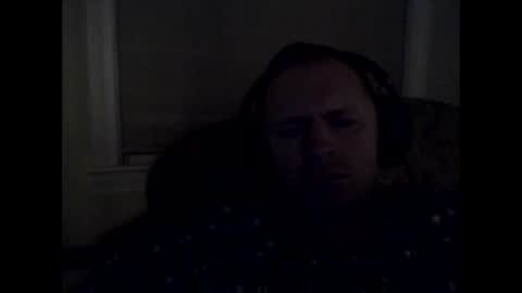 castlecrester online show from October 28, 1:53 am