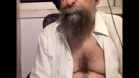 Snapshot of casual53 chatting on October 13, 2:44 am casual53 online show from October 13, 2:44 am