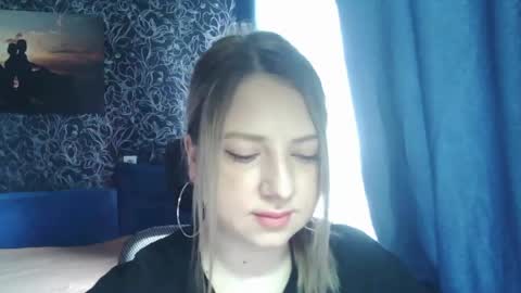 casual__vibes online show from April 24, 10:07 am