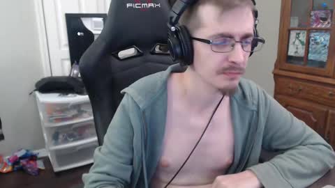 Snapshot of casuallycorrupt chatting on October 17, 11:02 am casuallycorrupt online show from October 17, 11:02 am