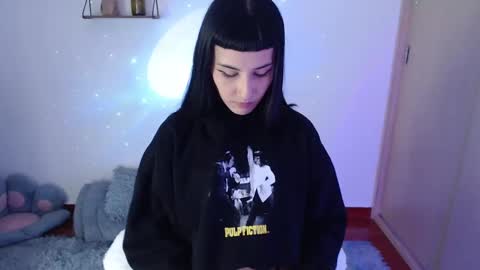 Snapshot of cat_black___ chatting on March 8, 2:01 am cat online show from March 8, 2:01 am