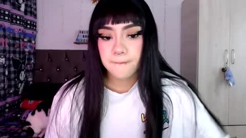 Mila online show from March 25, 4:07 am