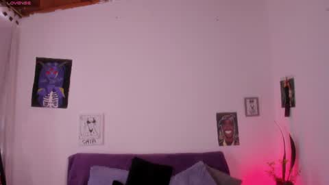 Snapshot of cata_greenn chatting on July 15, 6:46 pm Cata green model independient online show from July 15, 6:46 pm
