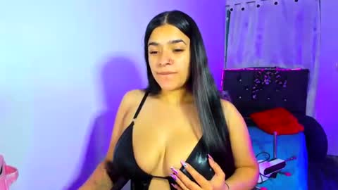 catalina online show from July 15, 10:59 pm