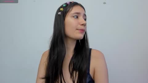 Snapshot of catalella_0 chatting on October 24, 10:28 pm Catalella online show from October 24, 10:28 pm