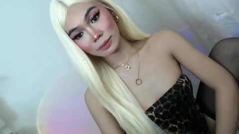 Snapshot of catalenax chatting on September 9, 6:07 pm CatalenaX online show from September 9, 6:07 pm