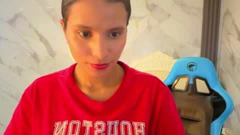 cataleya23_a online show from April 7, 7:58 pm