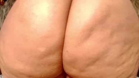 Snapshot of cataleya_0_0 chatting on February 22, 1:33 am Cataleya online show from February 22, 1:33 am