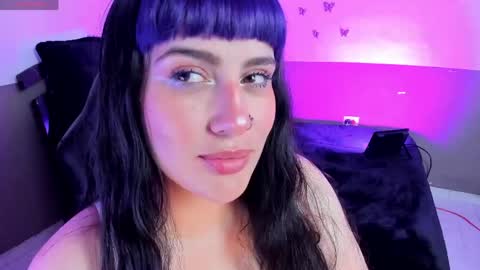 Snapshot of cataleya_blare chatting on April 26, 1:36 am LUU online show from April 26, 1:36 am