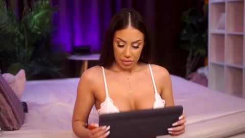 Cataleya online show from April 2, 6:38 pm