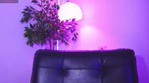 Catalina lovers online show from January 31, 7:11 pm