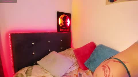 Snapshot of catalina_ferrinii chatting on March 10, 9:51 pm catalina_ferrinii online show from March 10, 9:51 pm