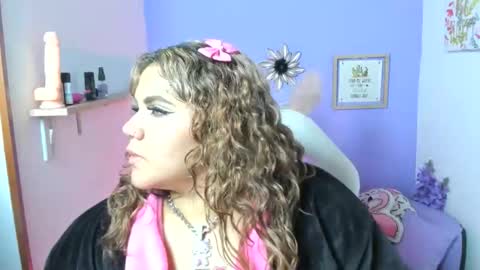 Catalina online show from April 14, 7:47 am