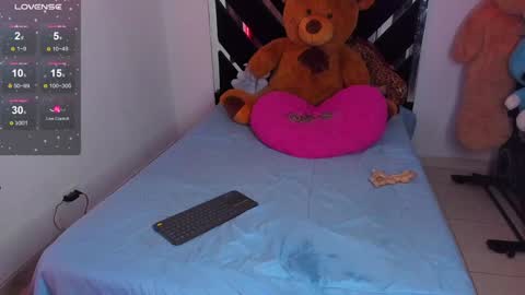 Snapshot of catalina_smith__ chatting on January 31, 2:26 am Catalina online show from January 31, 2:26 am