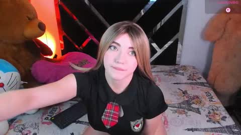 Snapshot of catalina_smith__ chatting on November 24, 11:04 pm Catalina online show from November 24, 11:04 pm