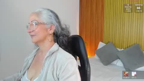 Snapshot of catalina_villan chatting on July 3, 7:09 pm C A T A L I N A online show from July 3, 7:09 pm