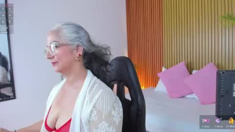 Snapshot of catalina_villan chatting on July 25, 7:11 pm C A T A L I N A online show from July 25, 7:11 pm