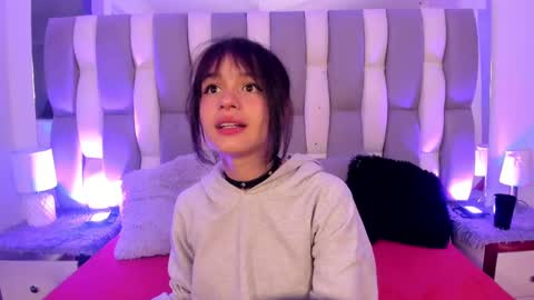 Cat  online show from December 6, 11:54 am