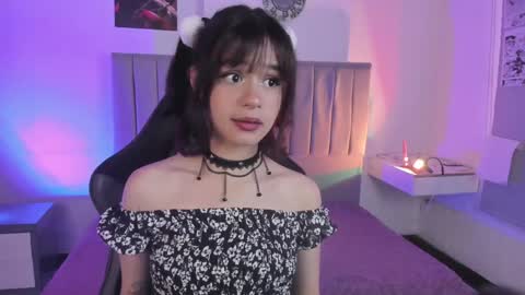 Cat  online show from December 29, 4:08 pm