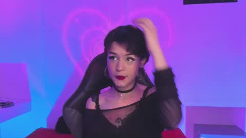 Cat  online show from January 14, 8:37 pm