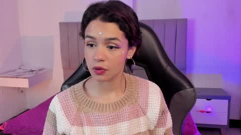 Cat  online show from February 1, 8:37 pm