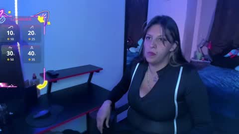 Snapshot of catboobs_ chatting on September 16, 5:41 am Mia online show from September 16, 5:41 am