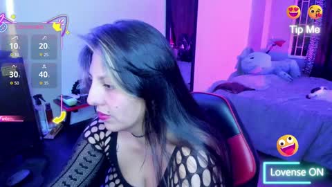 Snapshot of catboobs_ chatting on October 10, 4:55 am Mia online show from October 10, 4:55 am
