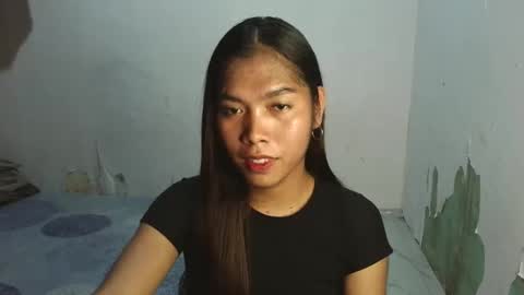 catherine_365 online show from September 17, 6:37 am