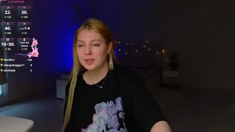 Snapshot of catherine_river chatting on May 5, 1:13 am Catherine online show from May 5, 1:13 am
