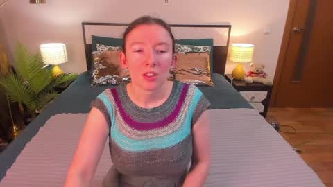 Catrin online show from April 7, 3:40 am