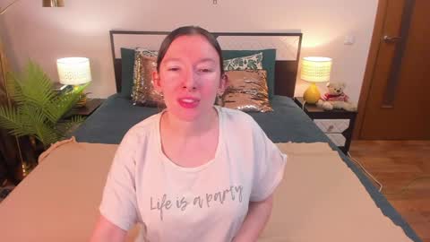 Catrin online show from April 18, 4:49 am