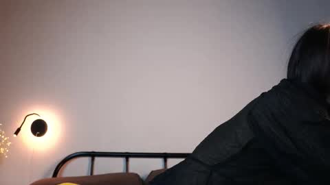 Snapshot of catheryneells chatting on December 13, 7:53 pm Lee online show from December 13, 7:53 pm