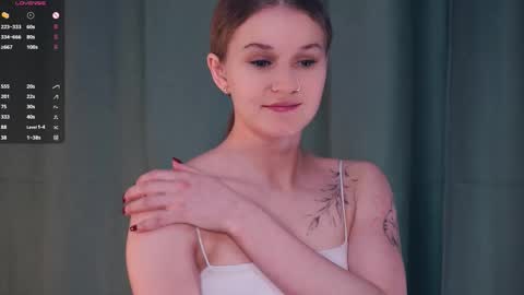 Aria and Kira online show from February 19, 7:15 am