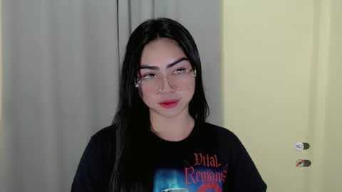 Snapshot of cathy_ho chatting on March 12, 3:29 pm cathy_ho online show from March 12, 3:29 pm