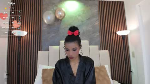 Snapshot of catiusca_reyes_03 chatting on January 11, 1:38 pm catiusca_reyes_03 online show from January 11, 1:38 pm