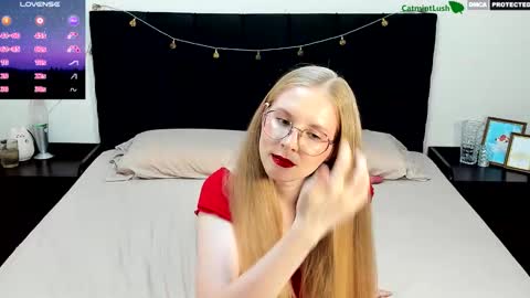 Snapshot of catmintlush chatting on January 17, 11:41 pm CatmintLush online show from January 17, 11:41 pm