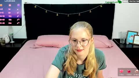 Snapshot of catmintlush chatting on January 18, 11:41 pm CatmintLush online show from January 18, 11:41 pm