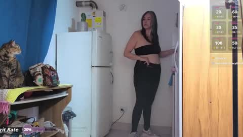 Snapshot of catrina_rich chatting on October 4, 1:14 am catrina online show from October 4, 1:14 am