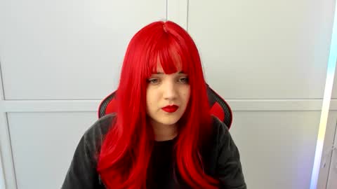 Catrine online show from April 4, 7:06 am